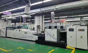 [Hot Item] Fully Automatic Spot and Overall UV Paper Coater Coating Varnish Machine