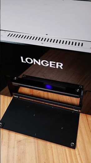 ePrint Prints Canvases with Grinch Design 🖼️ #ePrint #UVPrinter #GrinchDesign #KickstarterCampaign