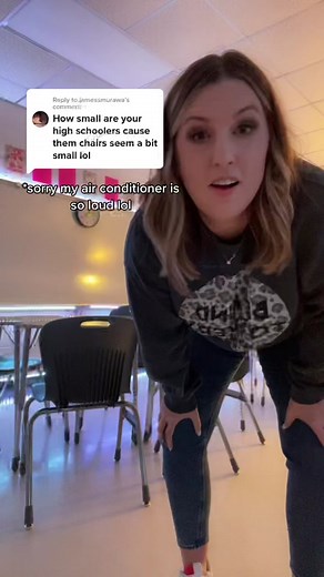 High School Classroom Desk Size Comparison | Teacher Life