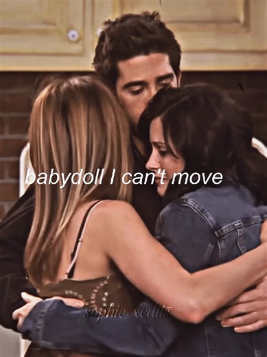 Nostalgic Moments from Friends: A Tribute to the Cast