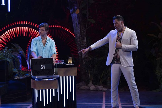 Boston Rob's Roast of the 1st Cut Deal or No Deal Island Season 2 Player Is Gold
