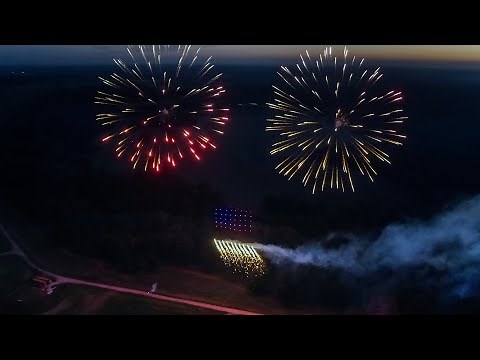 Drone show with integrated fireworks display synchronised to music - Full show