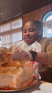 That moment when you finally learn how to crack crab legs! | funnybrenton