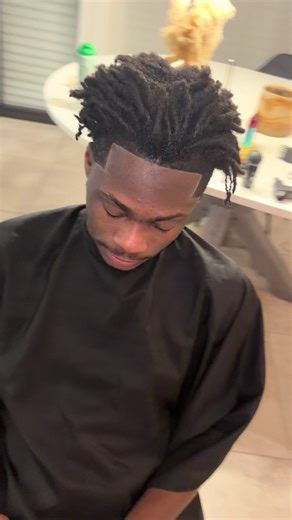 Tiarola ou Tiakola ? Découvrez les tendances coiffure