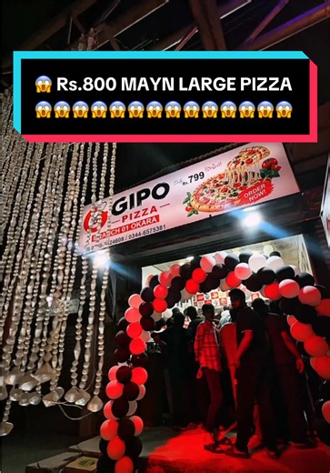 Okara Mein Rs. 800 Mein Large Pizza? Mustafa Vlogs 6 Ki Food Review 😱