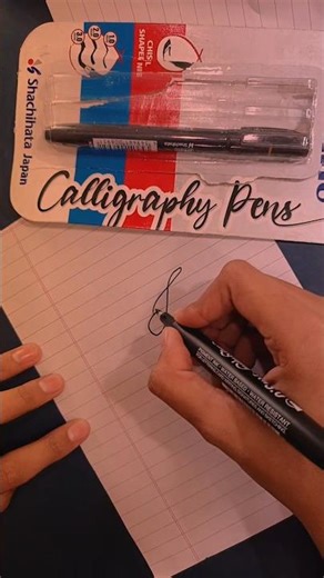 Learn Italic Calligraphy in 21days🌻#calligraphychallenge#day#calligraphyshorts#viral #short#art