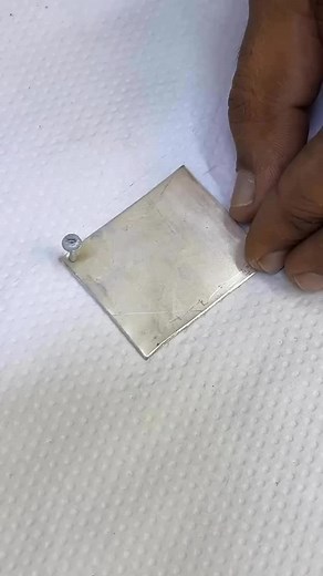 Silver lockit making process in a unique way 💎⚒️ Follow us @gemhunter011 _________________________________________________ . . . . . #SilverLockit #JewelryMaking #HandcraftedJewelry #SilverCrafting #LockitDesign #CustomJewelry #ArtisanJewelry #SilverJewelry #JewelryArt #MadeByHand #Craftsmanship #JewelryReels #Metalwork #SilverCraft #UniqueJewelry #LockitCreation #gemhunter011 | Gem Hunter