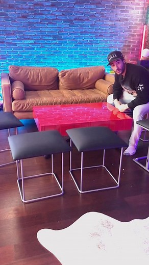 114K views · 118 reactions | Compact Box Coffee Table and Companion Cube by @expandfurniture. Thank you @futurespacecollective for this awesome video! ⬇️ Comment for the links or visit our link in bio! | Expand Furniture | Facebook