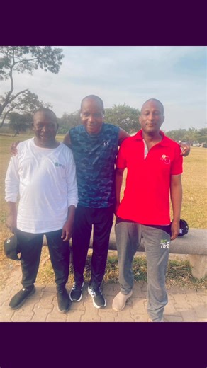 Starting your day with a workout does more than wake you up — it transforms your entire day. Here’s how: 1️⃣ Boosts metabolism and energizes your morning 2️⃣ Lifts your mood and reduces stress 3️⃣ Sharpens mental focus and productivity 4️⃣ Improves sleep quality at night 5️⃣ Supports healthy weight management 6️⃣ Strengthens muscles and builds endurance 7️⃣ Enhances heart health 8️⃣ Keeps anxiety in check 9️⃣ Builds discipline and routine 🔟 Promotes hormonal balance and overall well-being It ca