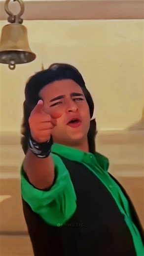 Old Hits Music 🎶 on Instagram: "Bol O Gori Pyar Karegi... 🥰♥️💫 . . . . Song Credits Songs / Track Bol O Gori Title Tu Chor Main Sipahi Lyricist Anand Bakshi Music Director Dilip Sen, Sameer Sen Star Cast Akshay Kumar,Tabu,Saif Ali Khan,Pratibha Sinha Director Guddu Dhanoa Producer Namrata Dehal Singers combined Kumar Sanu, Alka Yagnik, Chorus . . #old #reels #viral #trending #instgramreels #90smusic #90s #oldmuzic #reeitfeelit #viralreels"