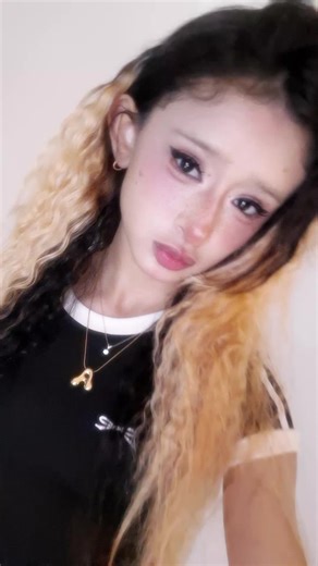 #fup #cute #cutegirl #pertty #perttygirl #explore #comment #likes 🩷🩷🩷