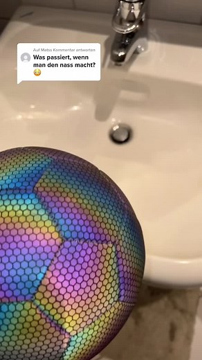 Antwort auf @Mats Das passiert… 😳 #experiment #ball #reflektieren