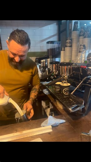 Morning coffee ☕️ 5:30 am , 🇦🇺 | Hello Australian