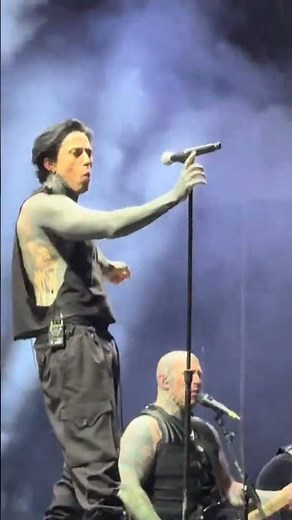 Falling in Reverse - God is a Weapon-@Vans Warped Tour, 11/15/2025 🎥davidsal