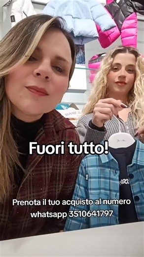 💗💙𝓒𝓪𝓽𝓲𝓪 𝓓𝓮𝓼𝓲𝓰𝓷 💙💗 on Instagram: "Catia design ❤️ Corso Umberto primo n5 Torre Annunziata Na Whatsapp 3510641707"