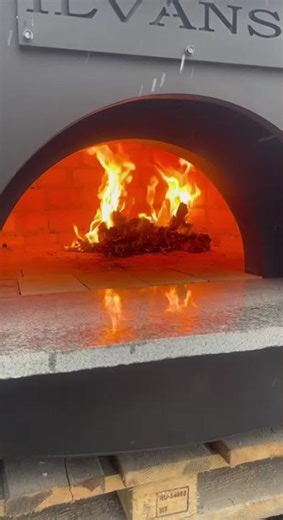 Неаполитанская печь для частных домов и бизнеса. +7-707-300-51-07. Производство Астана.