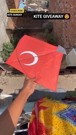 Flying kite Giveaway 😲 #kiteflying #kitelover #viralvideo #shortfeeds