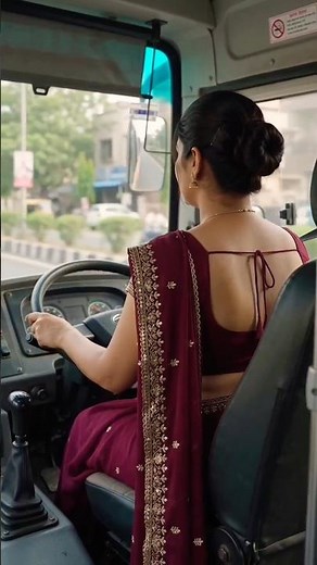 Indian Girl Driving a Bus in a Beautiful Saree 🚌✨ | Grace Meets Skill 🇮🇳