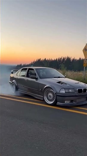 BMW E36 M3 Series S52 engine 3.2L 1990 to 2000#car#automobile#fastmotor#viralvideo#trending