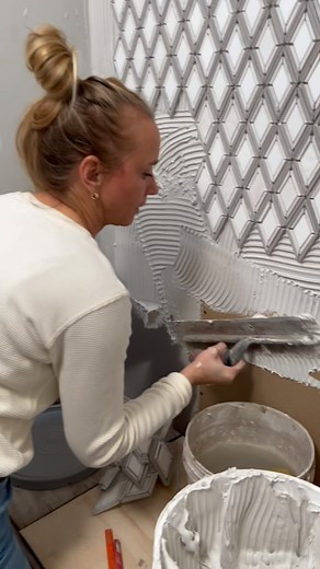 Even though it’s the holidays, the show has got to go on!! | Tamara Day