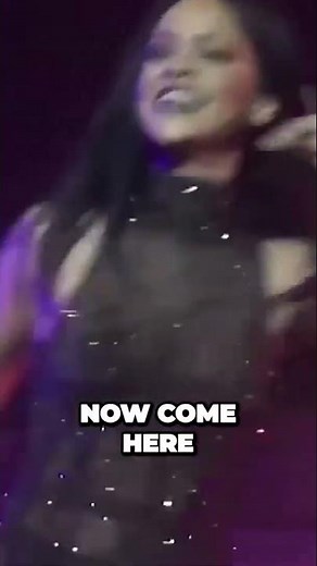 Rihanna-Rude Boy Live performance