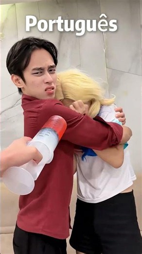 Becoming a sea king to protect her😍🥰😘 (Do not imitate the scenes in this story.)