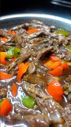 Quick and Easy Pepper Steak Recipe- Healthy Stir Fry in under 30 minutes. *RECIPE IN CAPTION*