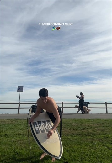 Had to clean up the drafts🏄🏻‍♂️⚡️ #surf #surfwax | surf