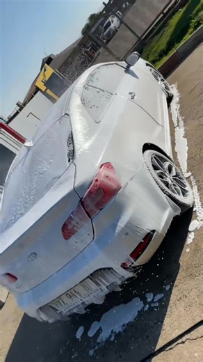 Keep it clean 🧼 at 911 car wash Embalenhle 2285 | Neo Mofube