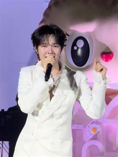 ซินเดอเรน้ำปิงน่ารักแบบชุบแป้งทอดเลย 🤏🏻 ✨ #nampingster ในงาน Siam Paragon The Magical Celebration 2026 ณ พาร์ค พารากอน ชั้น M สยามพารากอน KENGNAMPING AT SIAM PARAGON #SiamParagonxKengNamping #SiamParagonCelebration2026 #KengNamping #เก่งน้ำปิง