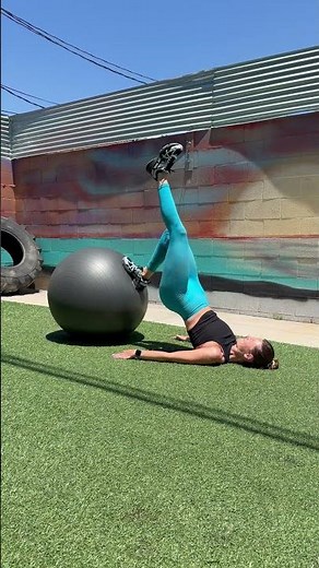 ✅ Benefits of Single-Leg Swiss Ball Hamstring Curls (Progression from Double-Leg)