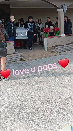 Marisa Gonzales (@marisagonzales81)’s videos with original sound - Sunday oldies