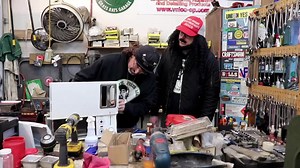 In this revisited clip from 2020 we take you back to when Taryl & Jr were visited by Jason Wurkz, president of the E-Z Wurkz products corporation. Although he tries to put the hard sell on Taryl & Jr, in the end the products speak for themselves. As tempting as it is, sometimes you gotta walk away and follow your gut. Now There’s Your Dinner!! | Taryl Fixes All