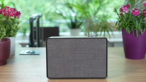Pure Evoke Play: ChargePAK macht das Digital-Radio mobil