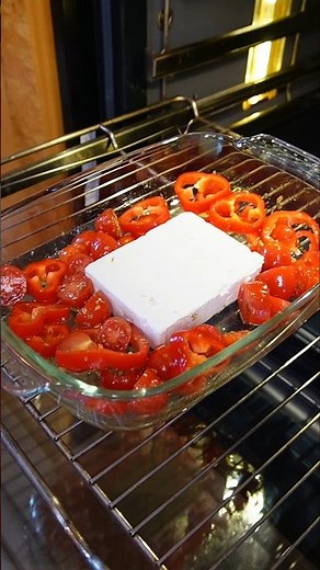 Ofen-Feta mit Tomaten & Paprika in 15 Minuten fertig 🍽️