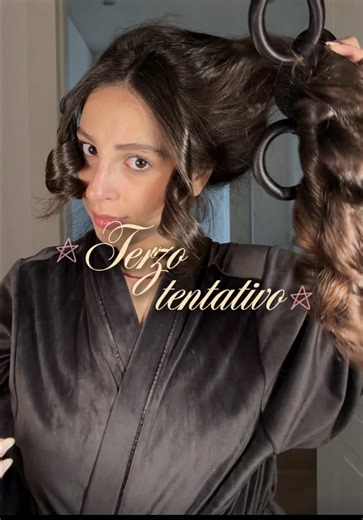 Mi stupisce ogni giorno di più🫢✨🌸 1G: ccamillacorbo #heatlesshair #heatlesshaircurler #piegasenzacalore #heatlessblowout #heatlesscurlsresults