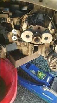 Removing the water pump on a D3 engine, Volvo C70