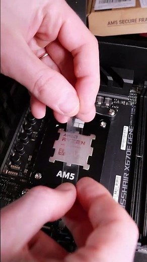 How do you clean thermal paste from your CPU 🤔 with Tesa tape?! ✅ RYZEN & AM5 feat. Thermalright ...