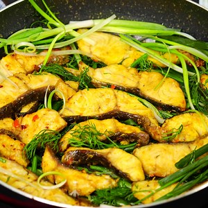 CHẢ CÁ LÃ VỌNG nóng hổi, hương thơm ngào ngạt khắp xóm #cook #food #monngon #cooking #monngonmoingay #bepnhagiang © Bản quyền của video này thuộc về Origin Media SJC © The copyright of this video belongs to Origin Media SJC | Bếp Nhà Giang