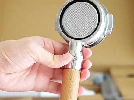 不用再去咖啡店了！这款咖啡机也能喝到新鲜咖啡啦！