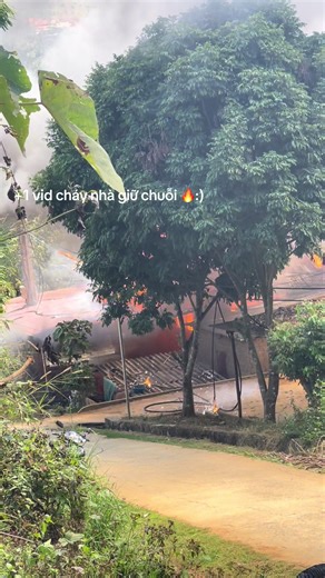 Cháy Nhà Giữ Chuỗi - Một Buổi Chiều Nóng