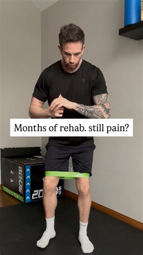 Most people assume pain means: a weak muscle, a tight joint, or “bad posture.” But as an RMT, I can tell you this is where people get stuck: They do months of rehab. They stretch. They strengthen. They “do everything right.” And the pain stays. Here’s what’s often missing: Sometimes the tissue isn’t the real problem. Sometimes the nervous system is running the show — staying alert, protective, and hypersensitive. That can show up as: • Pain that changes day to day • Symptoms that flare for no ob