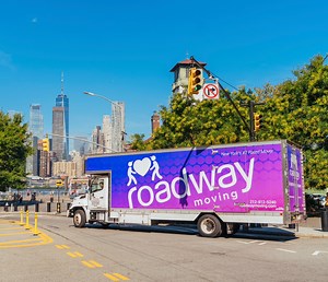 🌟 Embark on a Journey with Us! 🚚 Uncover the magic behind the scenes as we transform the ordinary into extraordinary. From packing dreams into boxes to unlocking new doorways, our moving symphony orchestrates a seamless transition. Let’s write your moving story together! 📦✨ #MovingMagic #RoadwayMoving #Moving 🚛🏡 | Roadway Moving