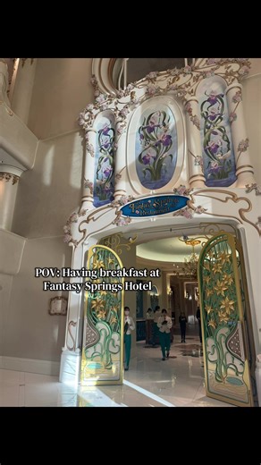 when i did my research, i could not find any videos that did justice. so here’s one for the ones who need it ~ #fanstasysprings #breakfast #disney #tokyo