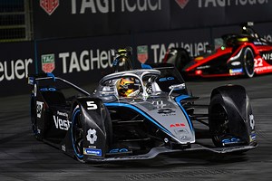 Vandoorne: Bumper cars Formula E crashes look quite amateur