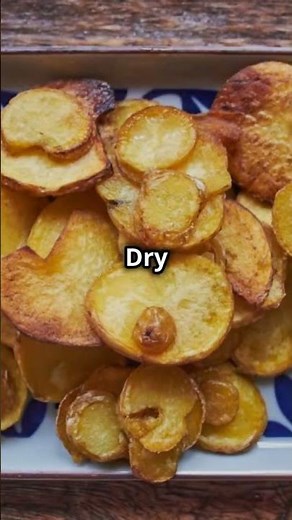 Crispy Homemade Potato Chips: The Ultimate Snack Recipe!