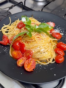 Spaghetti allo scarpariello 😋💫🇮🇹 | Italian food