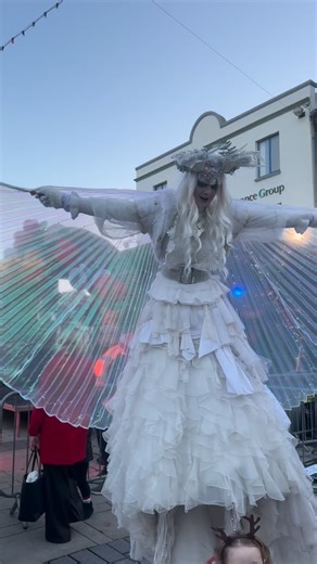 Christmas in Tralee has officially begun! ✨🎄with thanks to @kerrycountycouncil and @traleechamberalliance A fantastic turnout filled The Square this evening as the Mayor of Tralee @terryobrien69 and the chairperson of @traleetidytowns along with the President of Tralee Chamber Sandra Rusk proudly switched on the Christmas lights, marking the official start of the festive season. Thank you to everyone who came out to celebrate the magic with us! #visittralee #shoplocal #tralee #kerry #christmas 