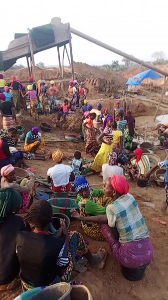 simply lady (@simply.lady4)’s videos with son original - Alex Boukale