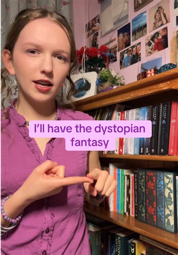 Literally writing the book I’d want to read-> the first glimpse into what my book is going to be likeeee :) #writertok #reading #debutnovel #bookrecs #romantasy